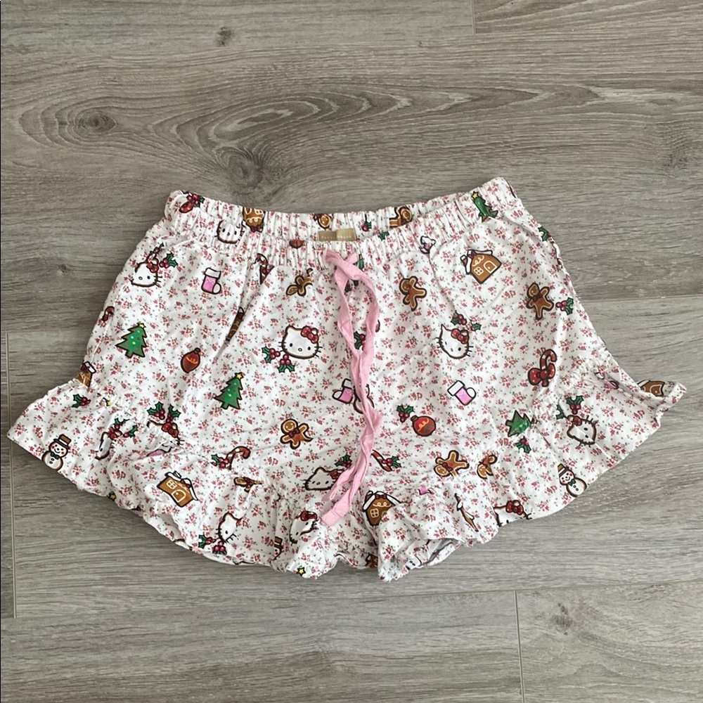 Pottery Barn Teen Hello Kitty Holiday Print Shorts
